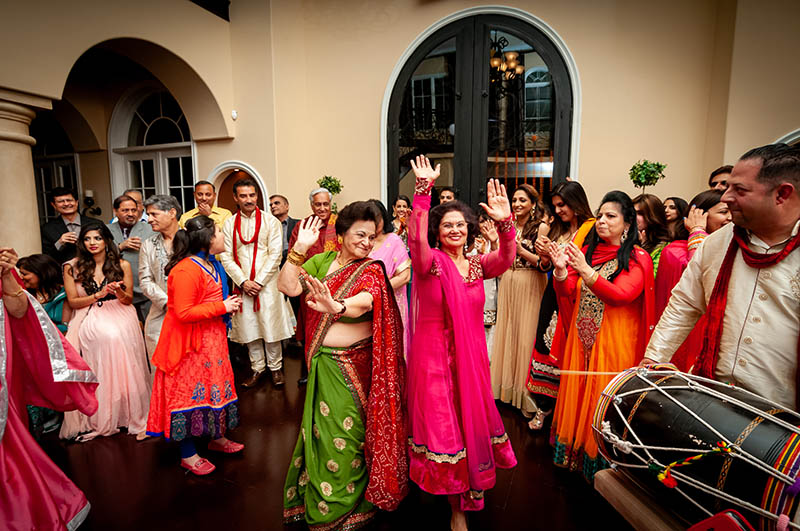 Hindu Wedding, Dancing at Sangeet